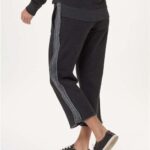 Women's Cropped Travel Sweatpants