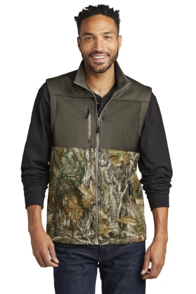Russell Outdoors   Realtree ®  Atlas Colorblock Soft Shell Vest RU604