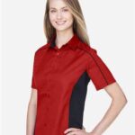 Women's Fuse Colorbloack Twill Short Sleeve Shirt