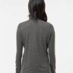 Women’s Omega Stretch Quarter-Zip Pullover